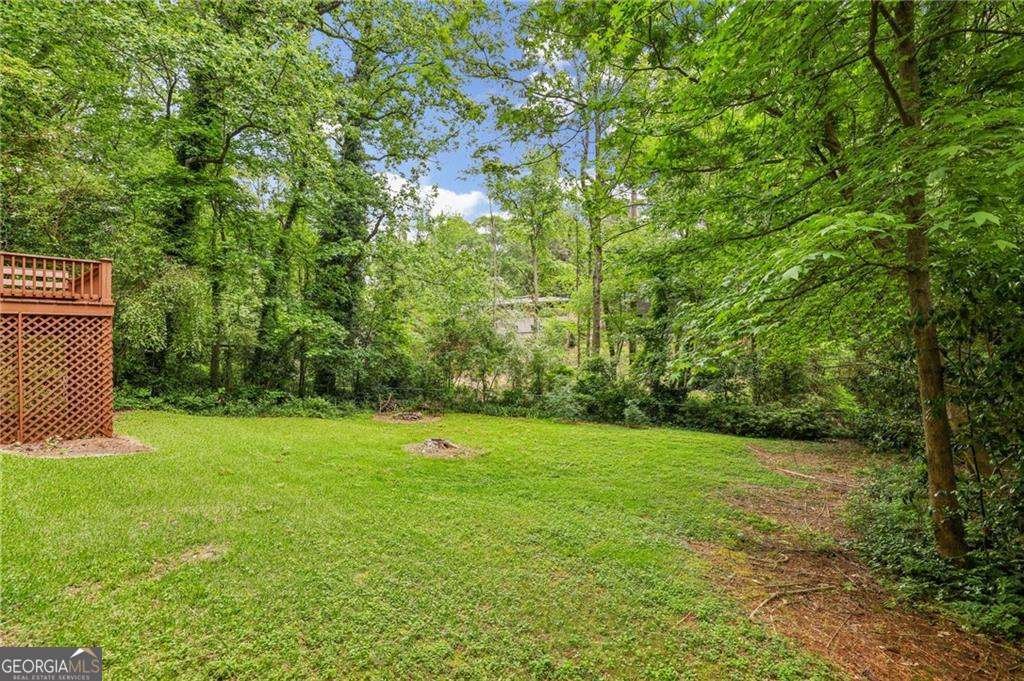 2381 Woodacres Road Atlanta - 17
