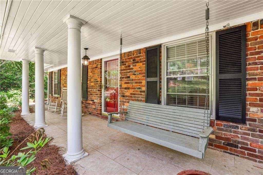 2381 Woodacres Road Atlanta - 4