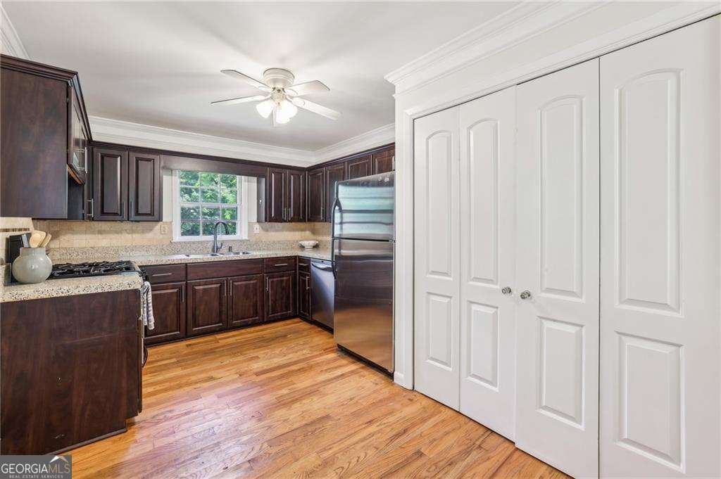 2381 Woodacres Road Atlanta - 7