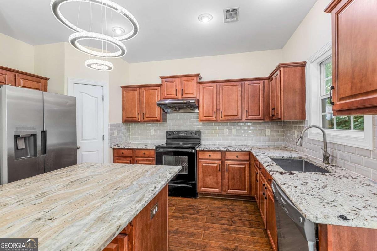 5711 Apple Grove Road Buford - 5