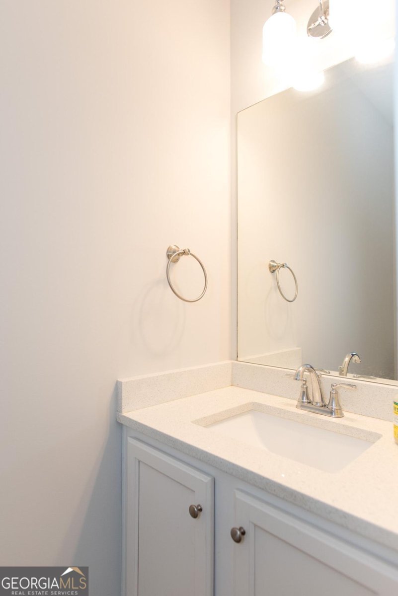 445 OConner Boulevard Athens - 14