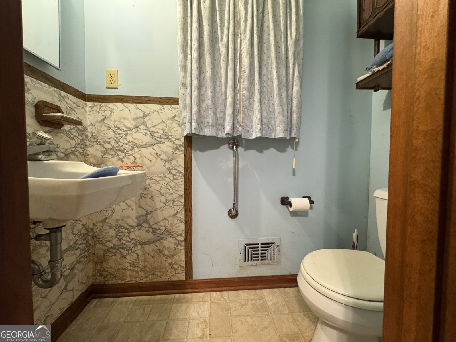 225 Forest Lake Road Lawrenceville - 10