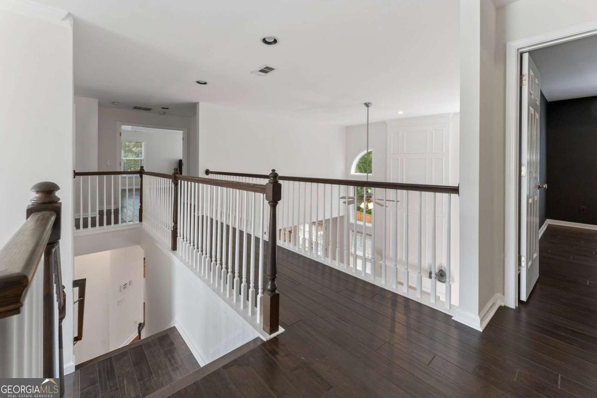325 Nesbin Court Kennesaw - 24