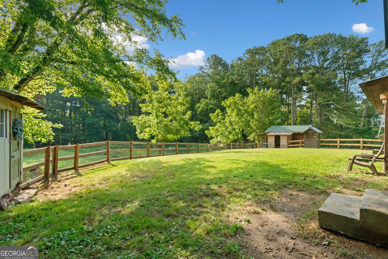 508 Bells Ferry Road White - 12