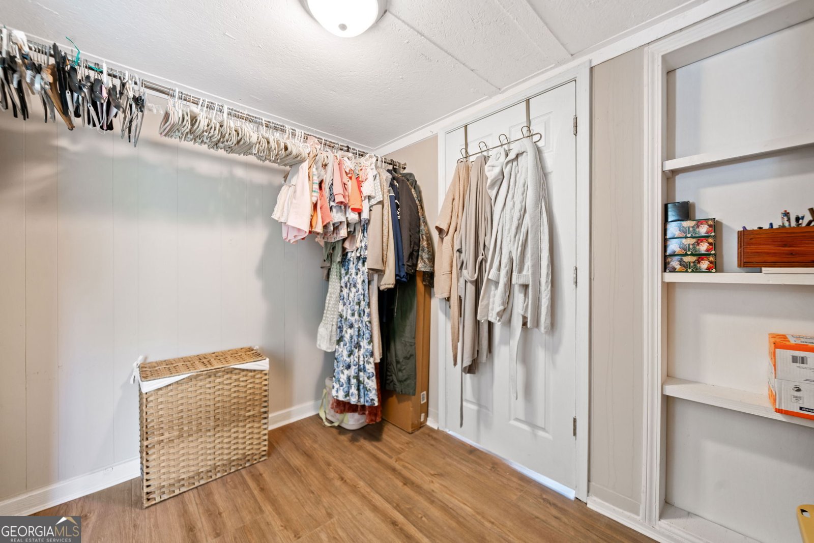 508 Bells Ferry Road White - 5