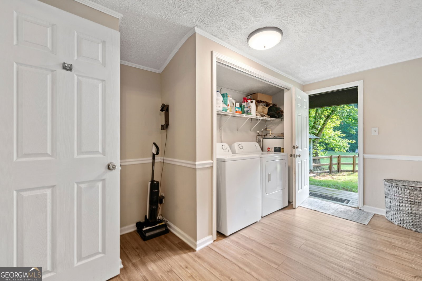 508 Bells Ferry Road White - 6
