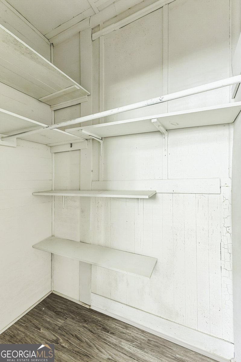 1107 1st Avenue Lagrange - 24