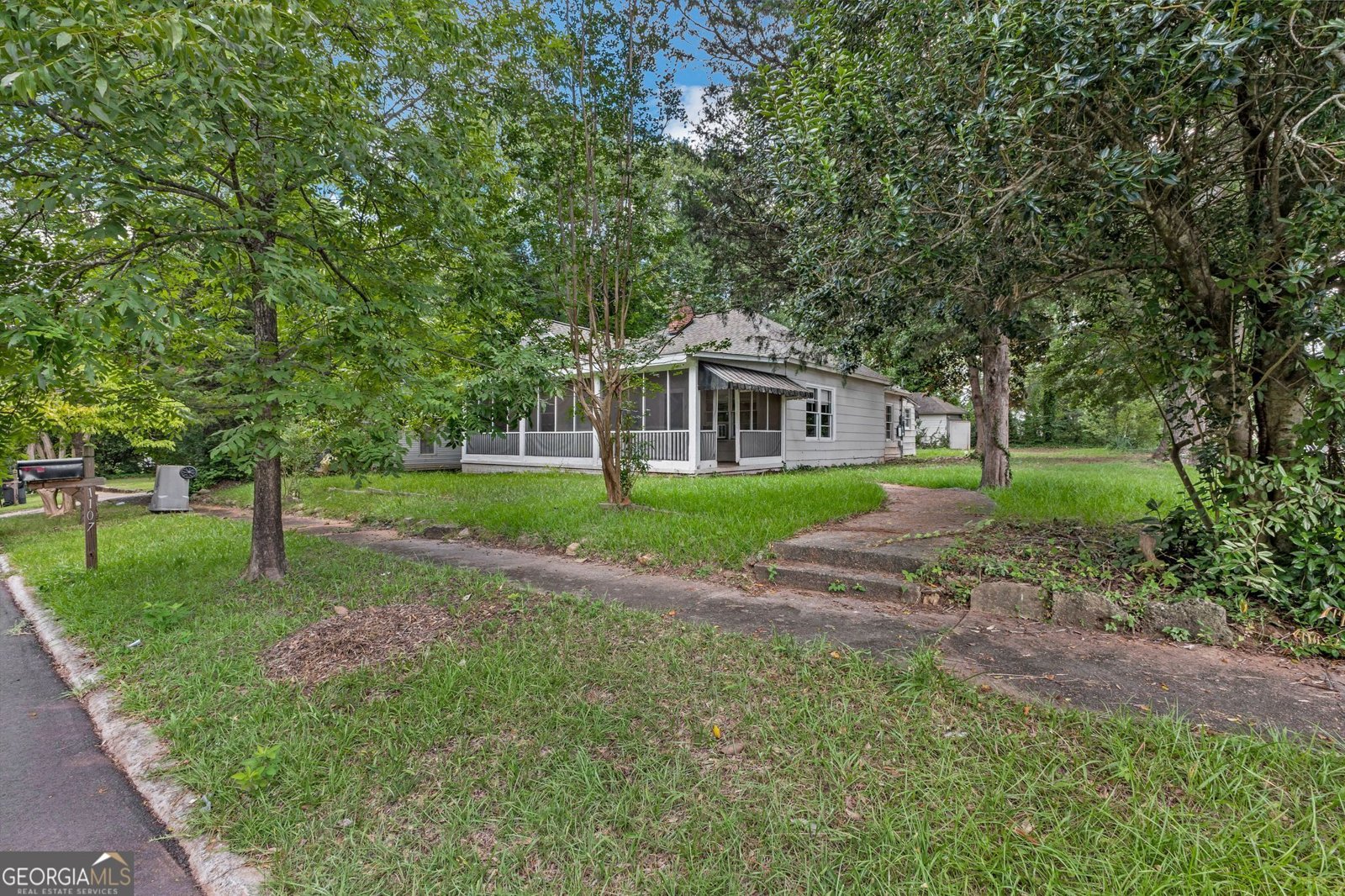 1107 1st Avenue Lagrange - 3