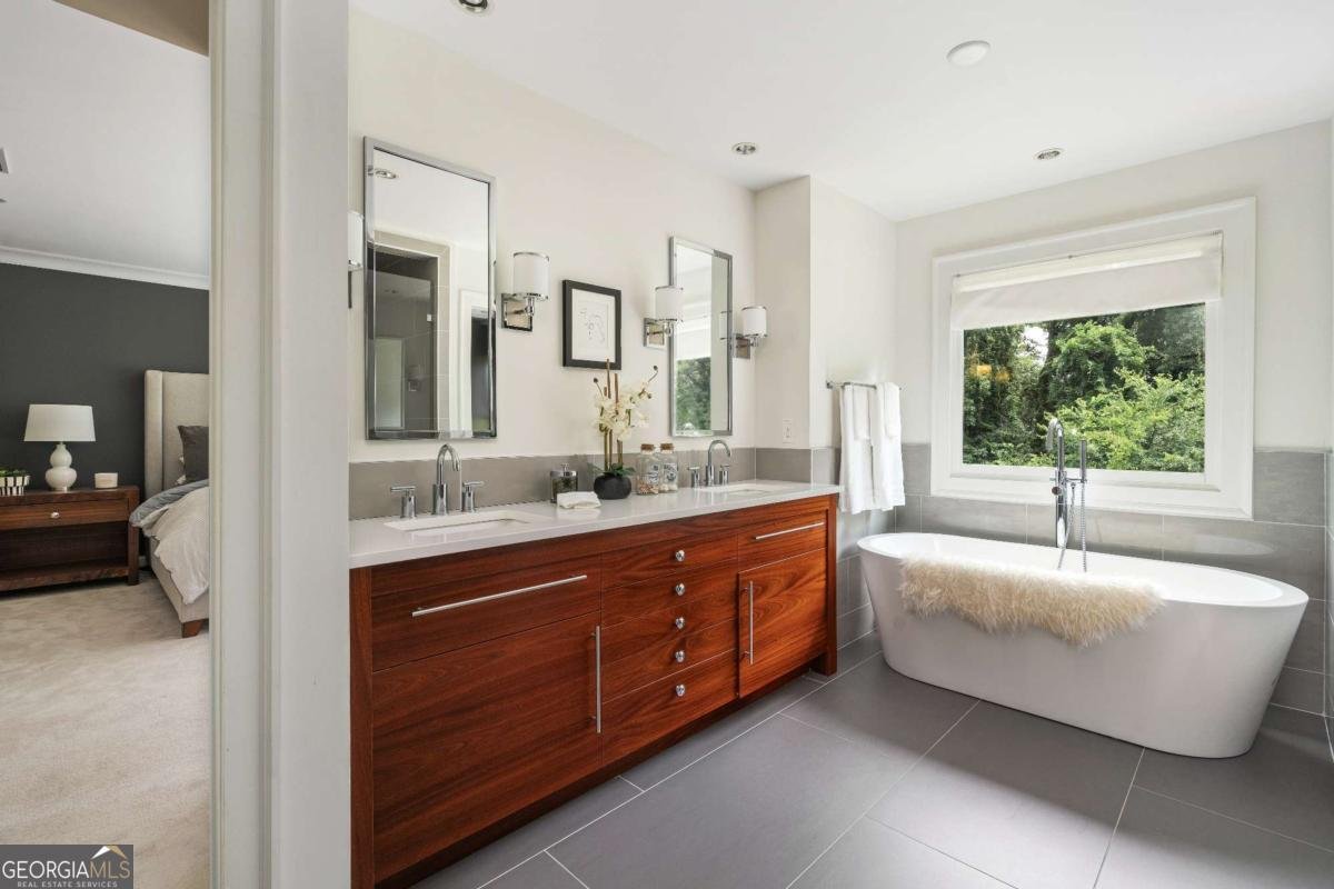 1805 Rosalind Drive Atlanta - 28