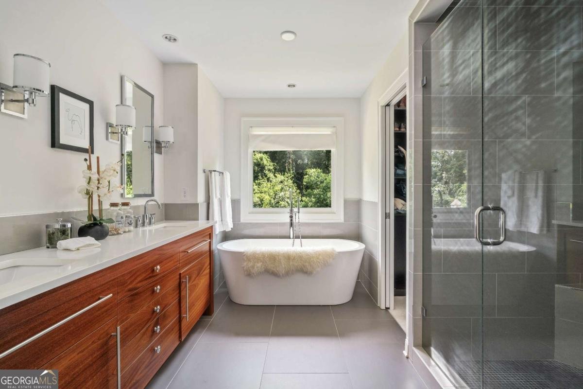 1805 Rosalind Drive Atlanta - 29