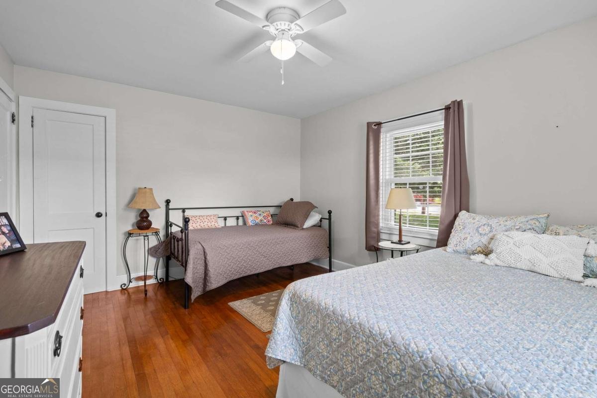310 College Street Bowdon - 21