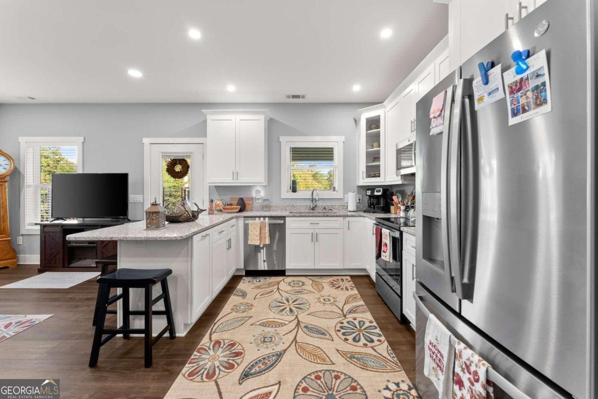 125 Rainbow Circle Cleveland - 49