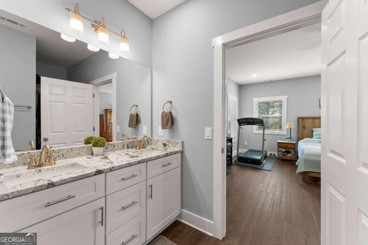 125 Rainbow Circle Cleveland - 57