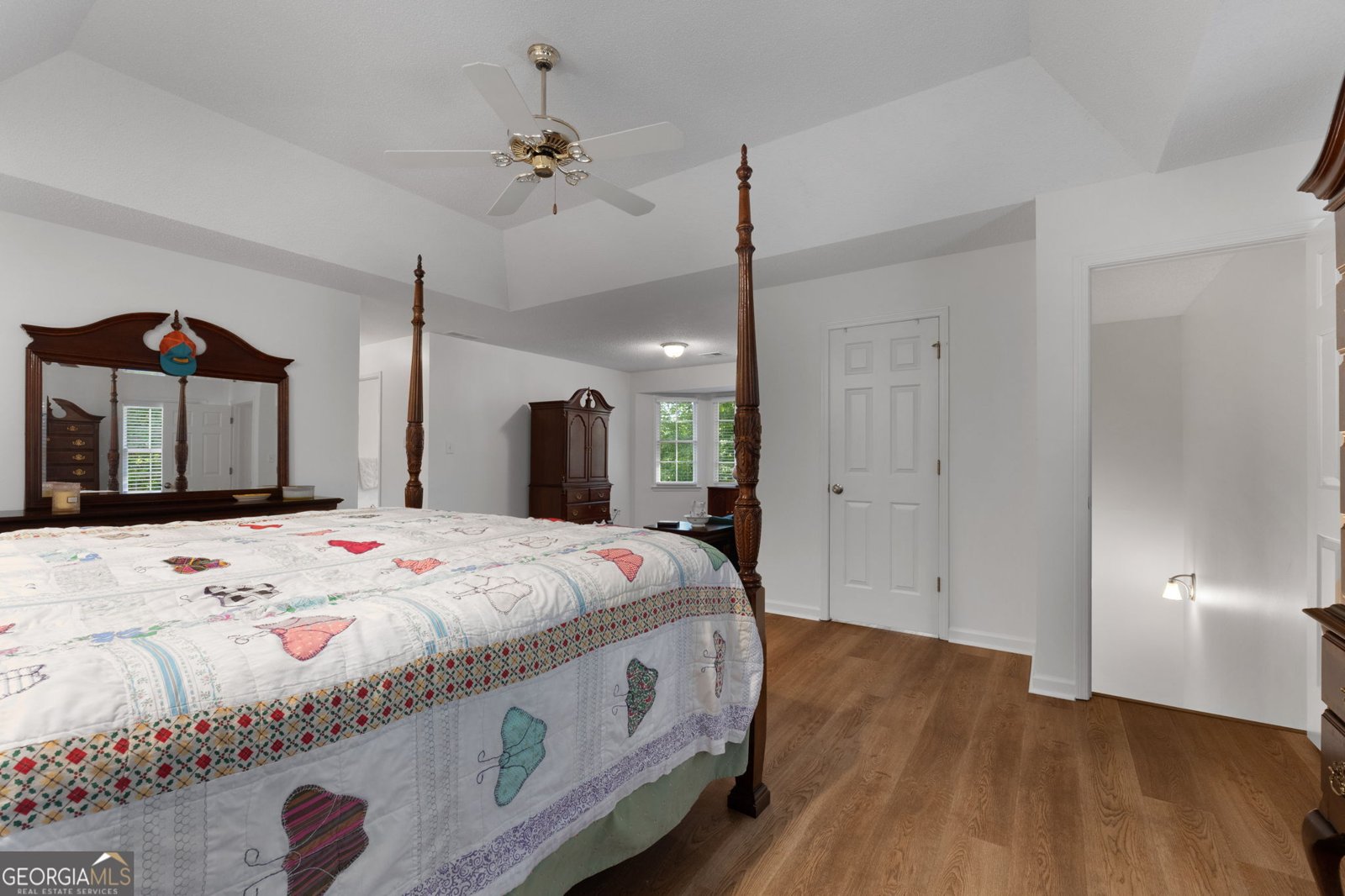 270 Emerald Lake Drive Fayetteville - 32