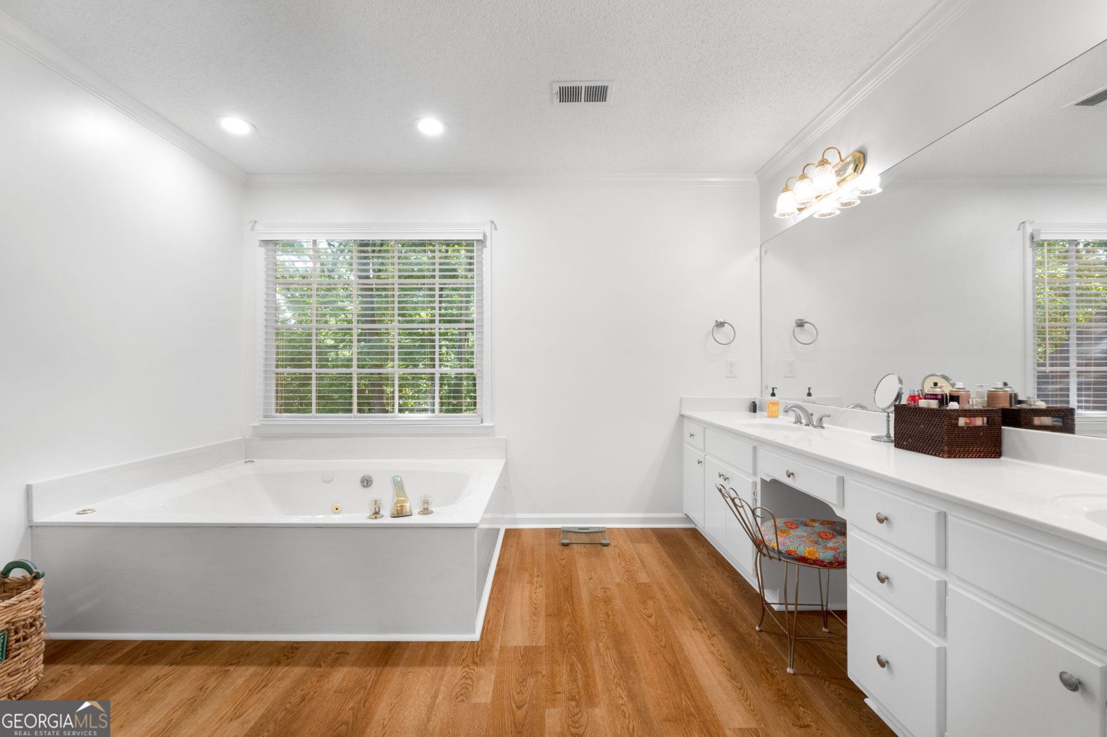 270 Emerald Lake Drive Fayetteville - 34