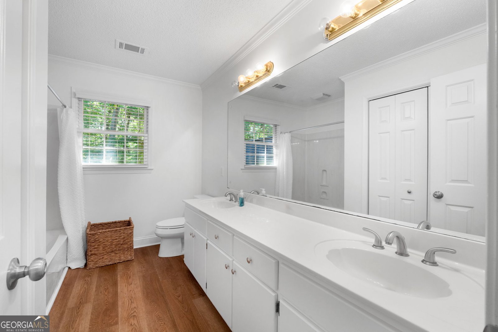 270 Emerald Lake Drive Fayetteville - 40