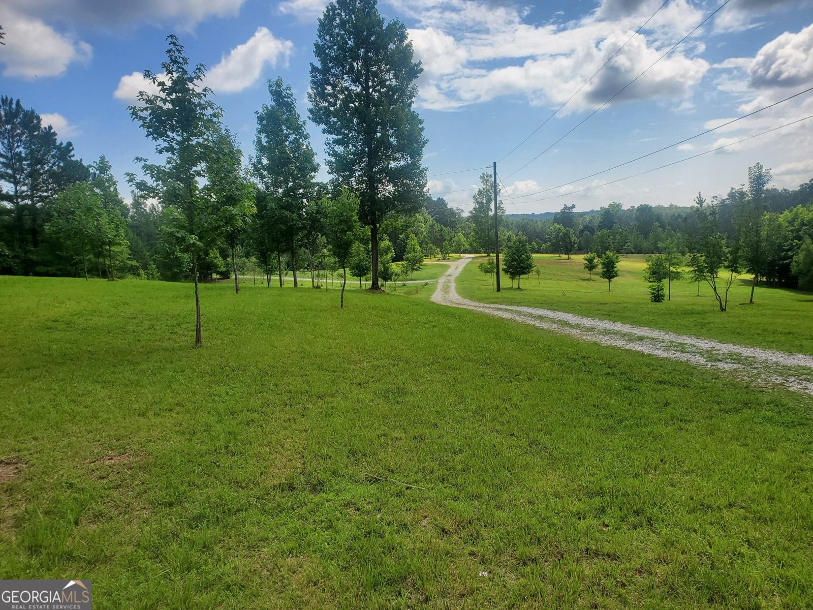 1401 Rainey Road Temple - 26