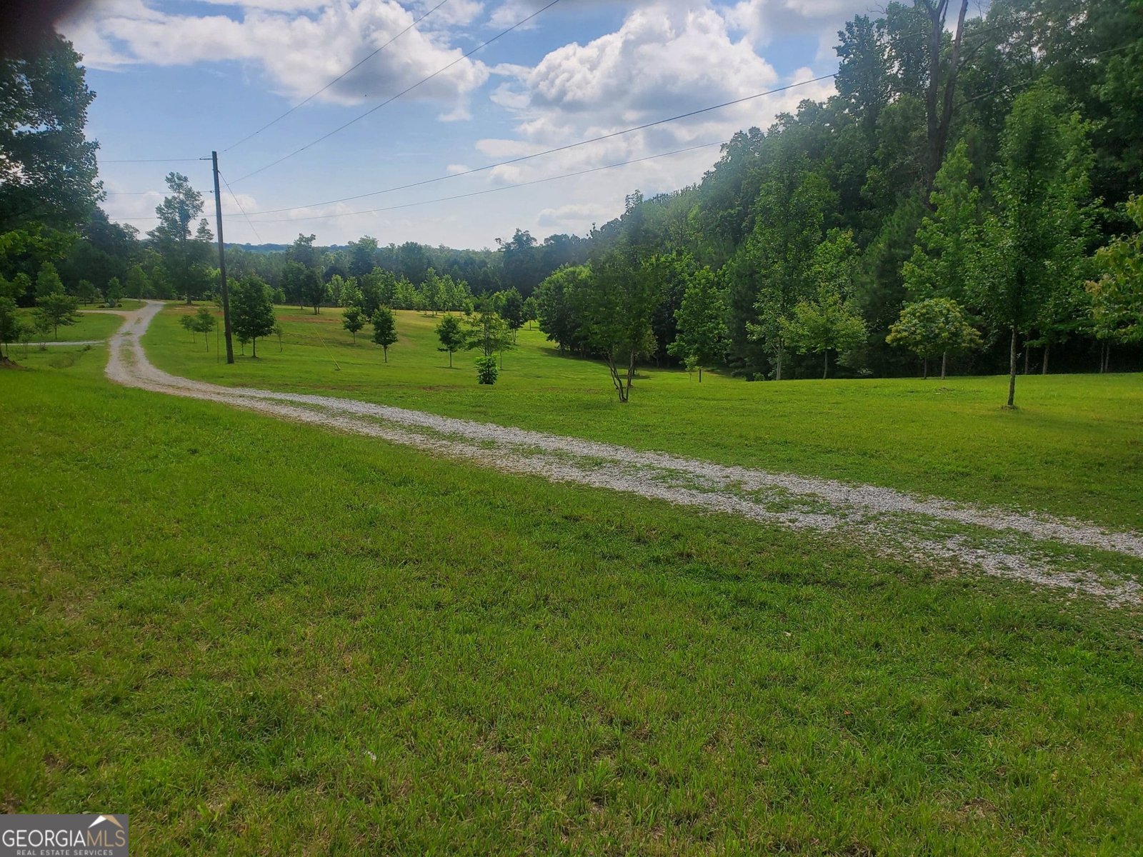 1401 Rainey Road Temple - 30