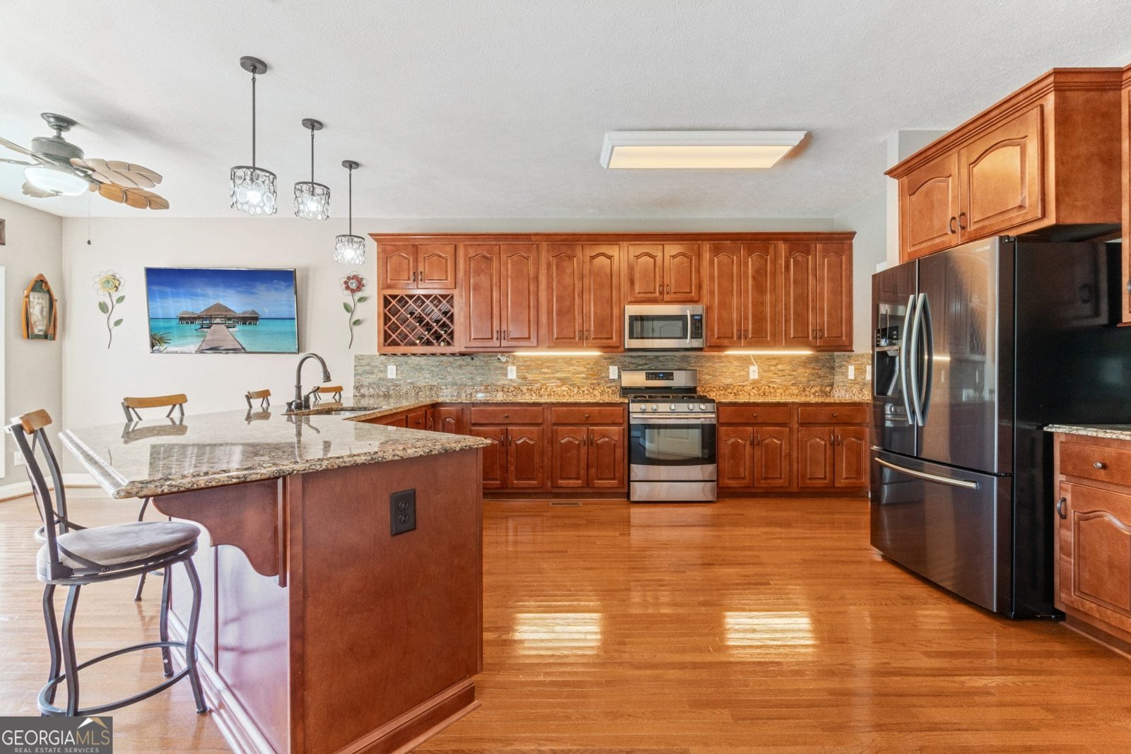 1401 Rainey Road Temple - 47