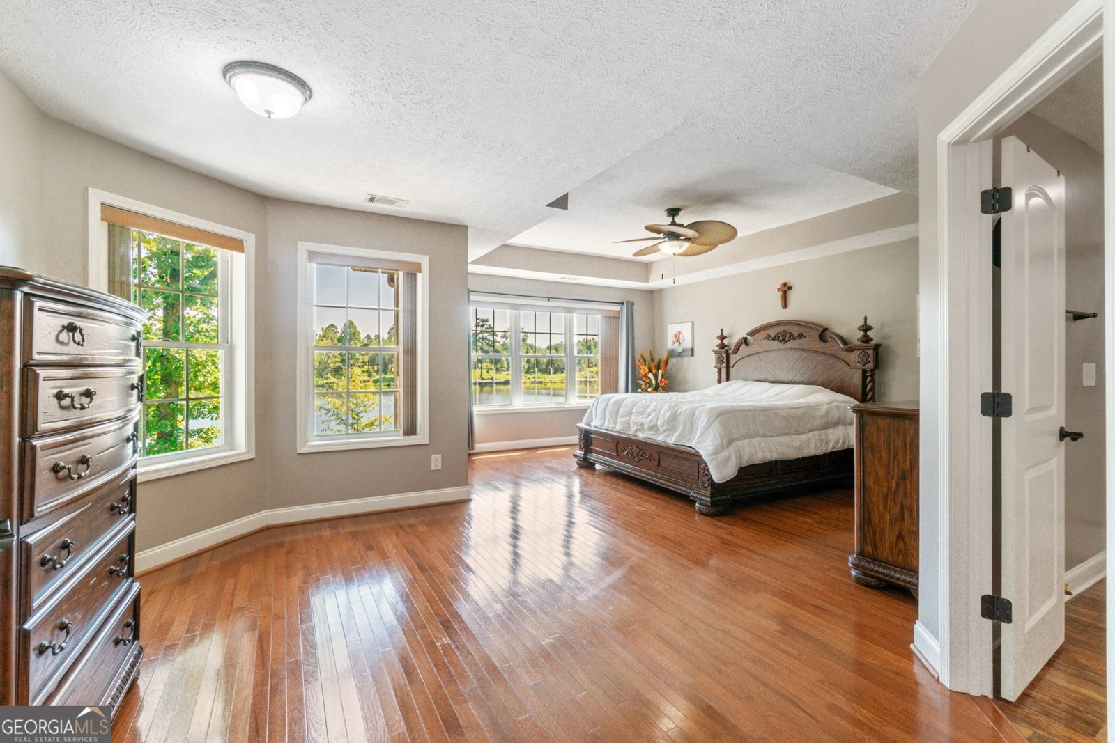 1401 Rainey Road Temple - 60