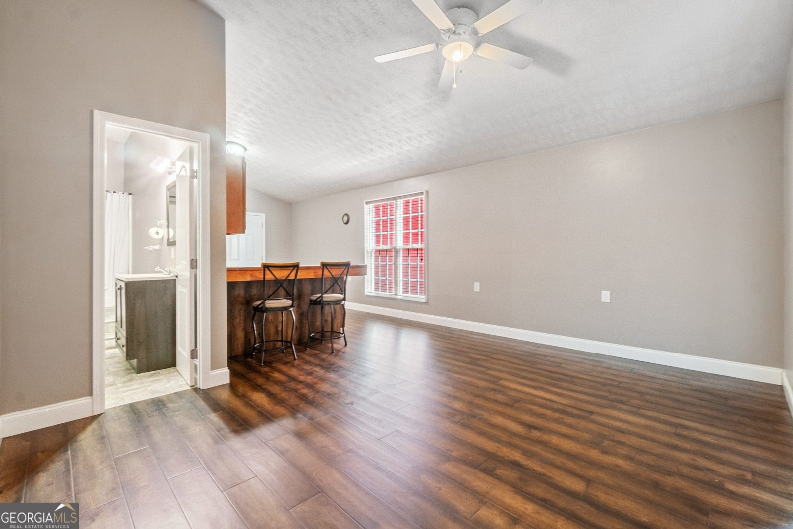 1401 Rainey Road Temple - 65