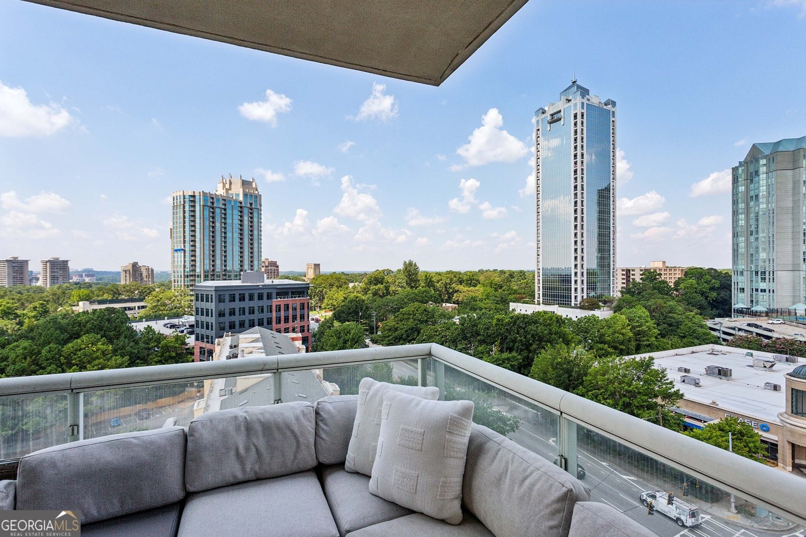 2881 Peachtree Road Atlanta - 20
