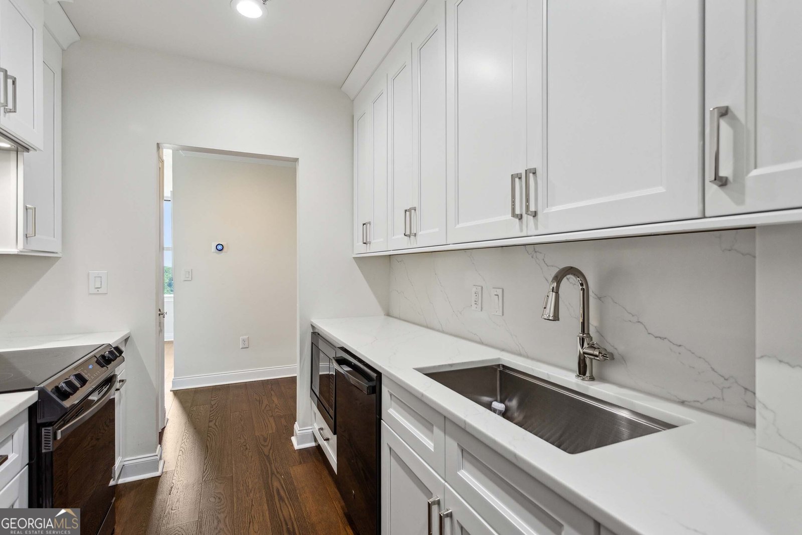 2881 Peachtree Road Atlanta - 6