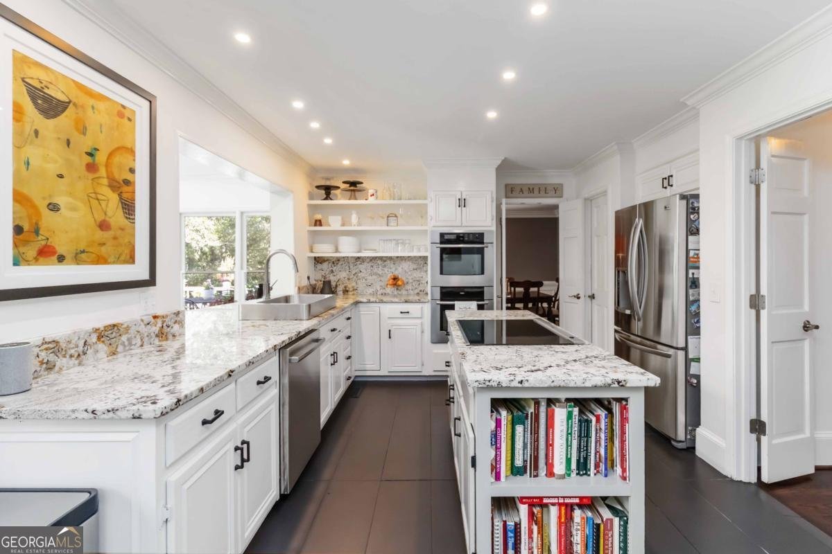 8665 Lake Glen Court Johns Creek - 6