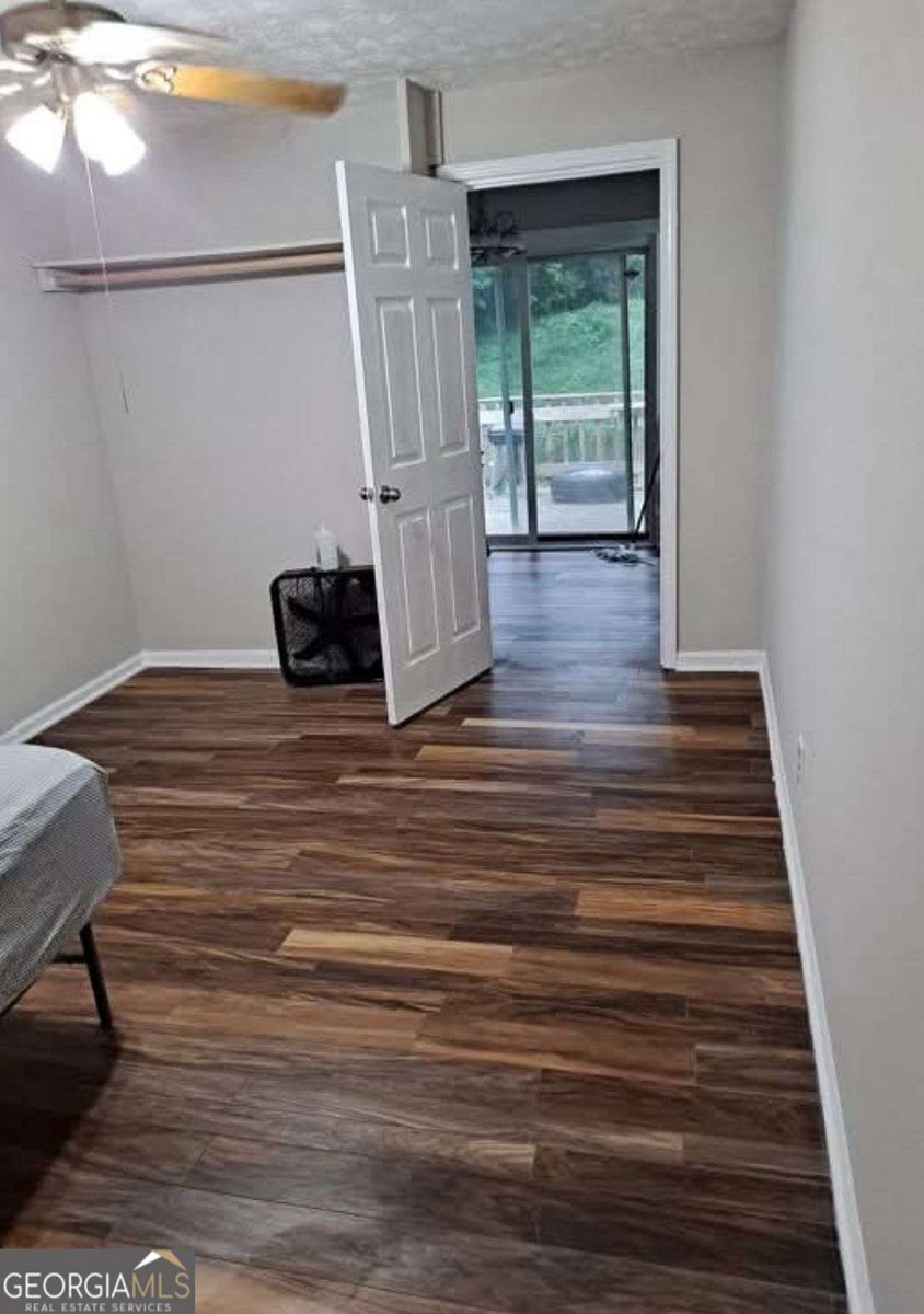 779 Cascade Drive Forest Park - 14