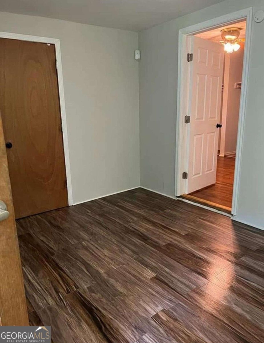 779 Cascade Drive Forest Park - 20