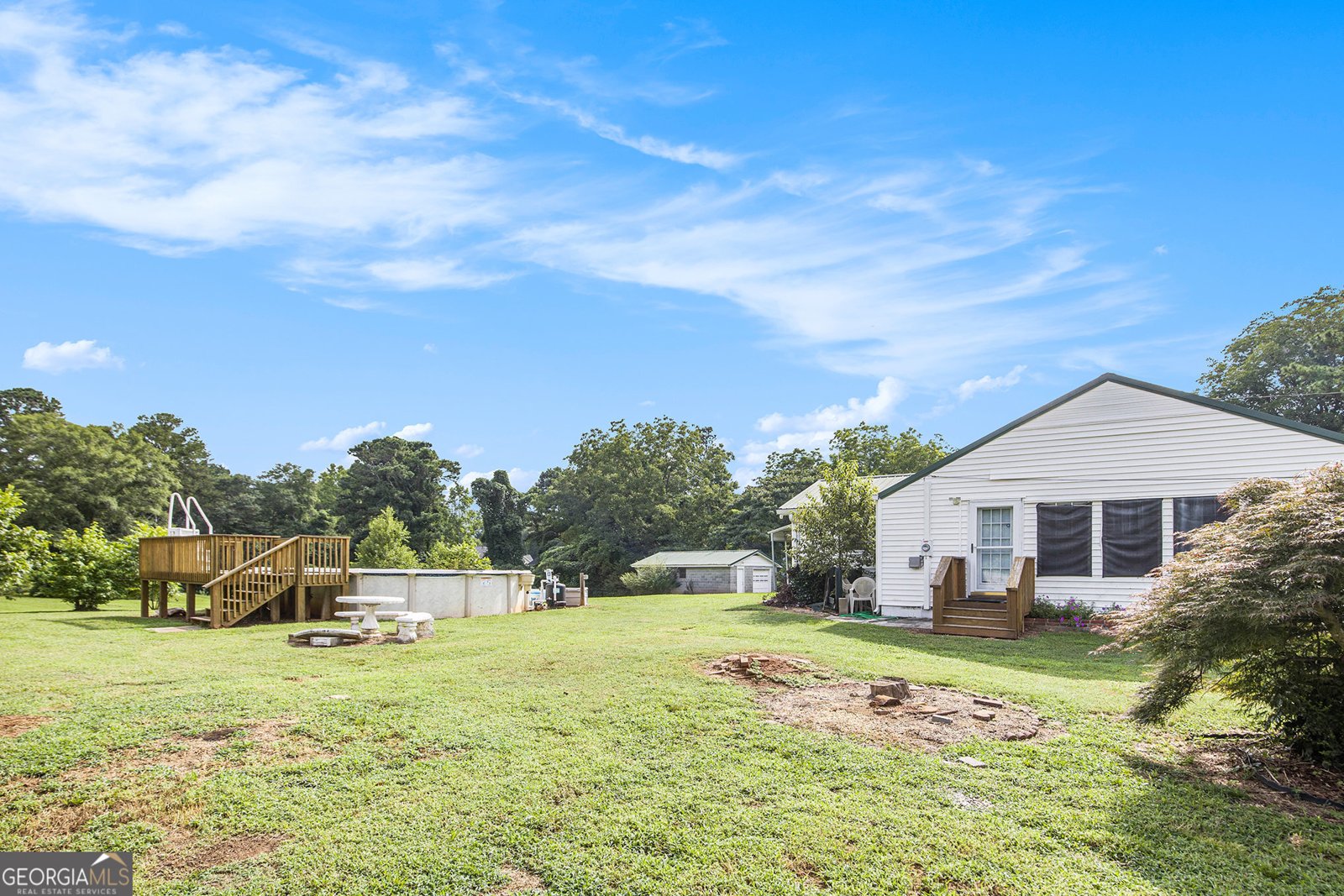 276 Johnson Street Temple - 29