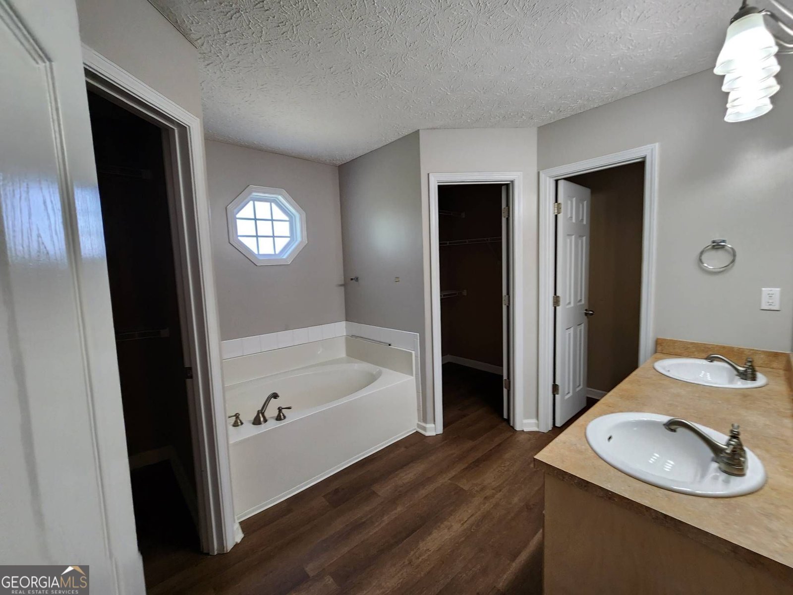 706 Omega Drive Columbus - 11
