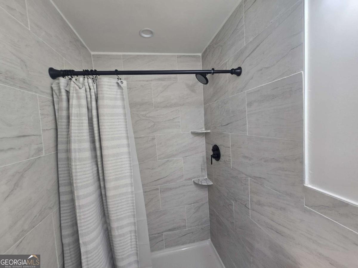 754 Pegg Road Atlanta - 10