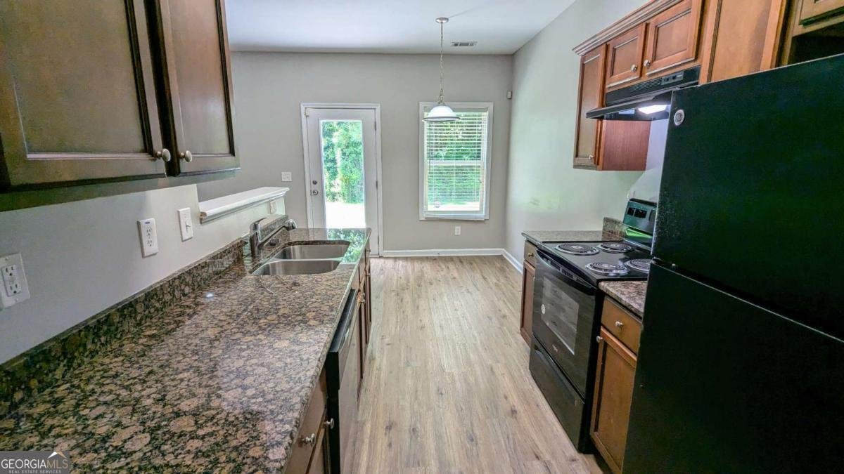 6373 Shadow Square Lithonia - 6