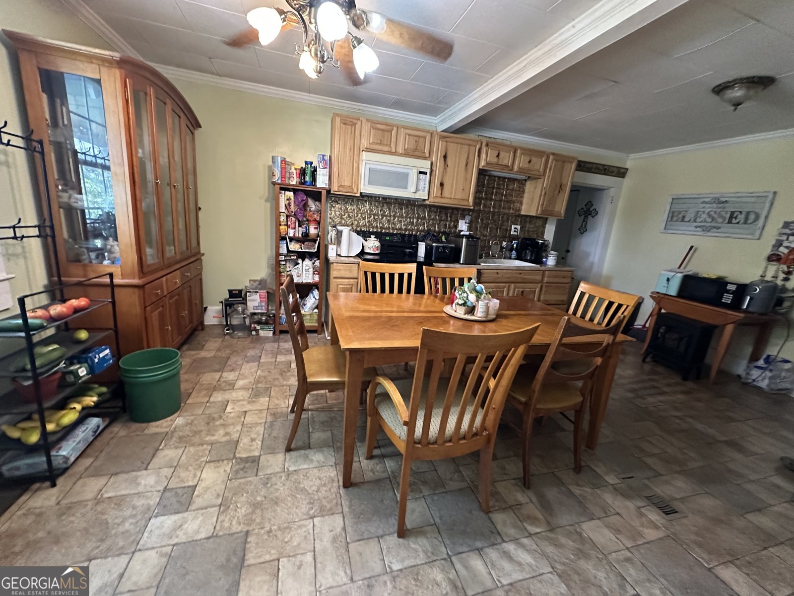 4911 Penfield Road Union Point - 2