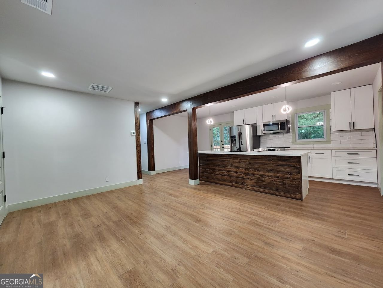 718 SPRINGLAKE Road Lawrenceville - 17