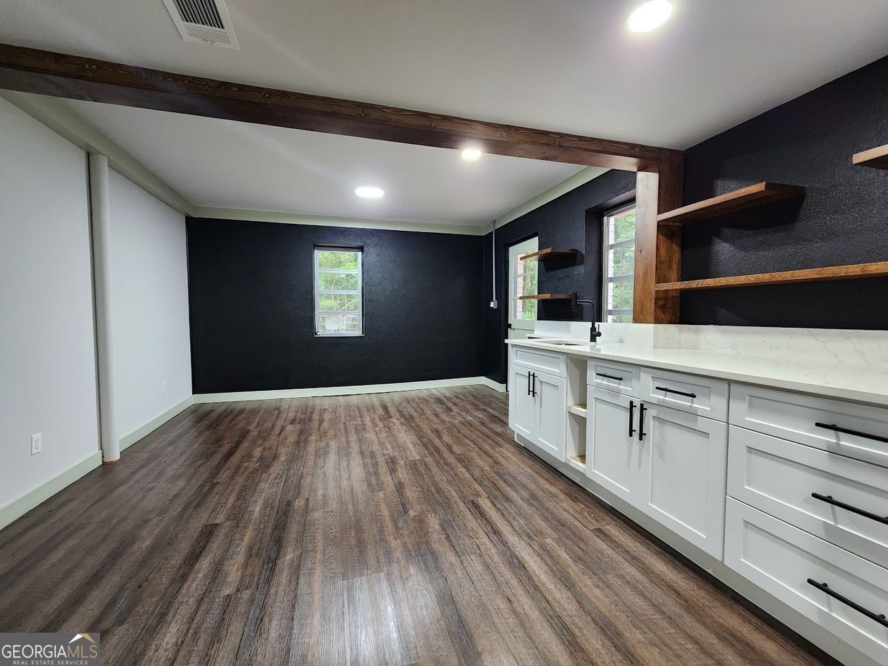 718 SPRINGLAKE Road Lawrenceville - 33