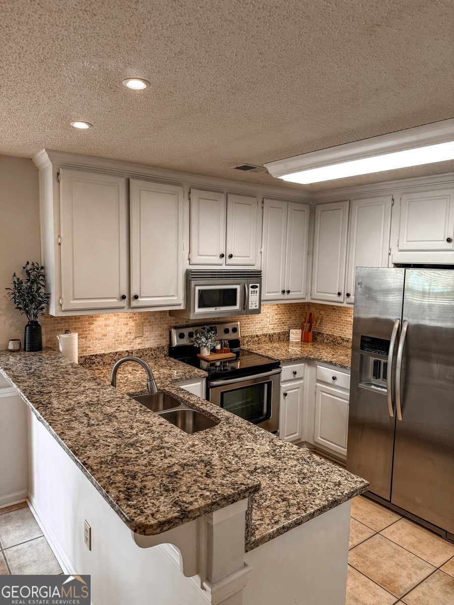 2085 HUNTINGTON HILL Trace Buford - 4