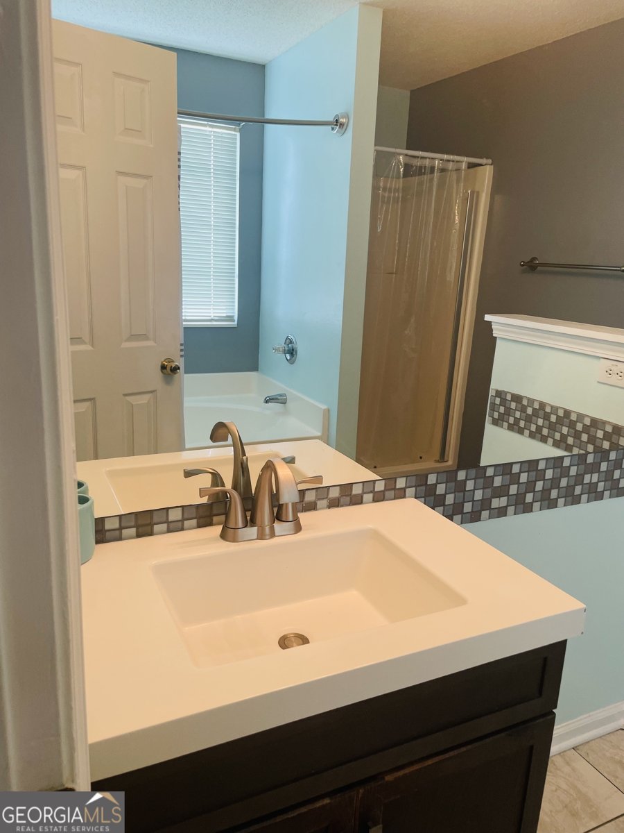 4131 Ravenwood Court Union City - 1