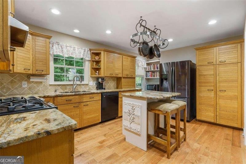 978 Mill Bend Kennesaw - 17