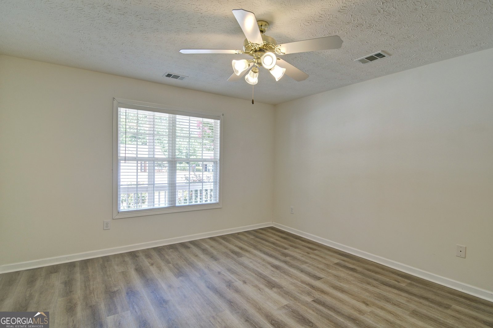 732 Jacoby Drive Loganville - 16