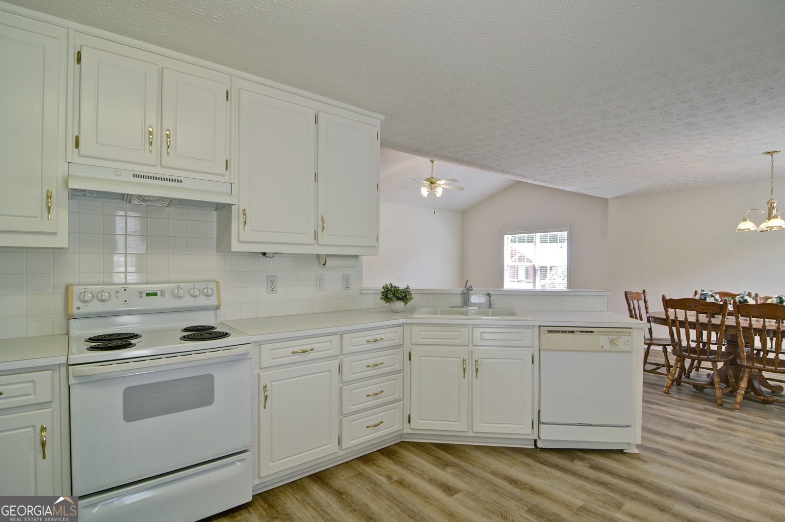 732 Jacoby Drive Loganville - 33