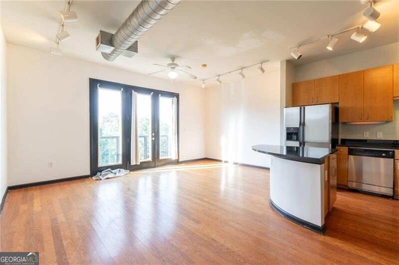 5300 Peachtree Road Atlanta - 5
