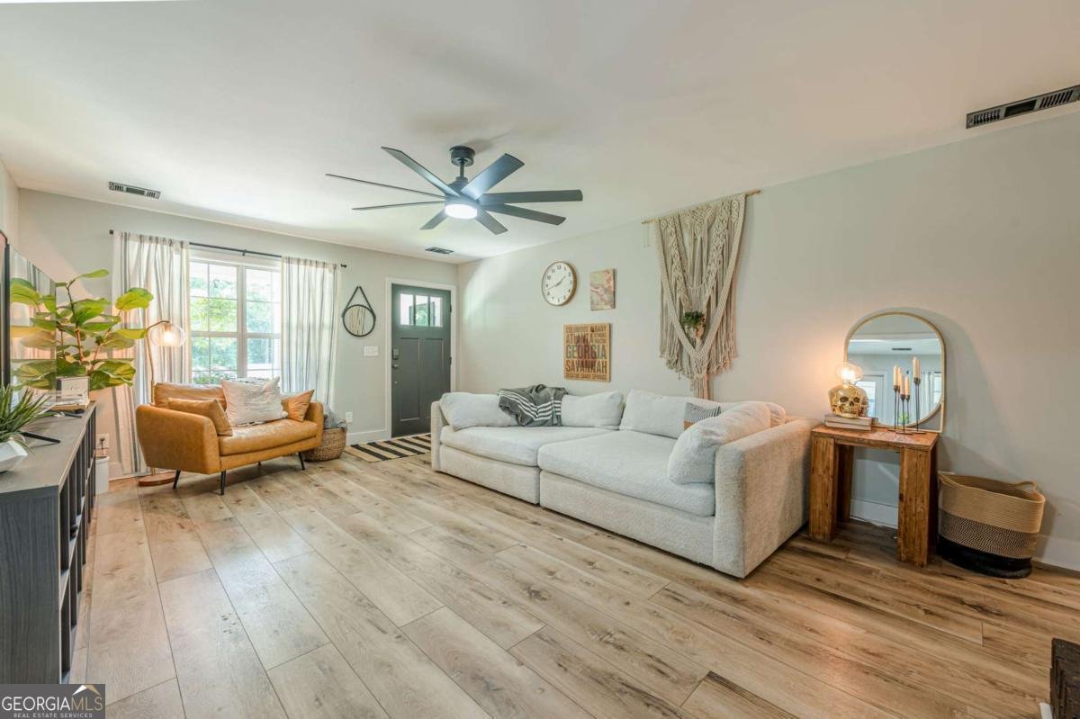 7820 Silversmith Drive Cumming - 12