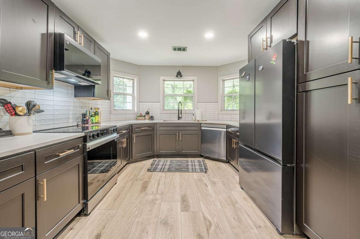7820 Silversmith Drive Cumming - 21