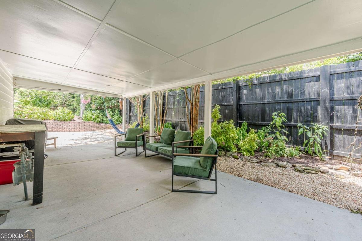 7820 Silversmith Drive Cumming - 36