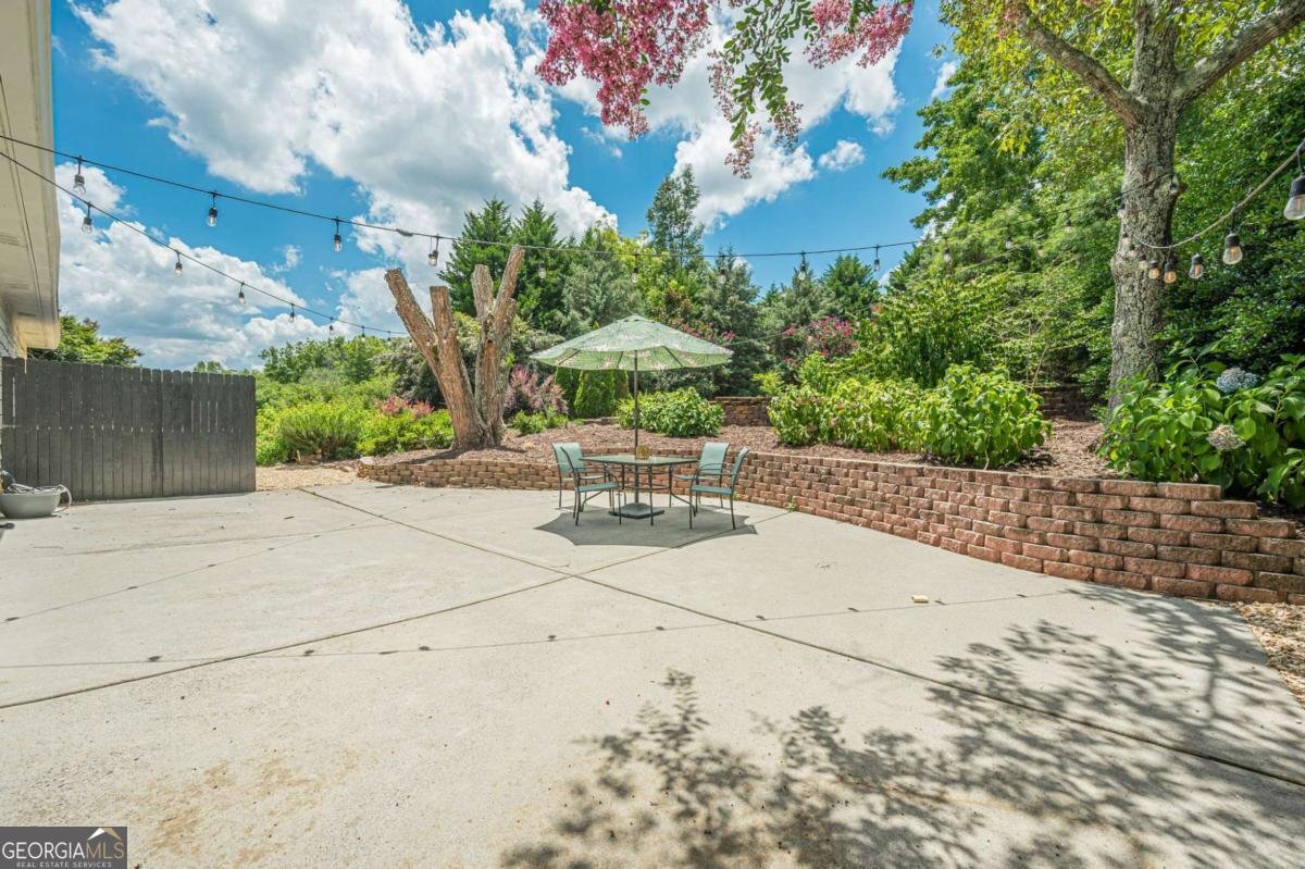 7820 Silversmith Drive Cumming - 39