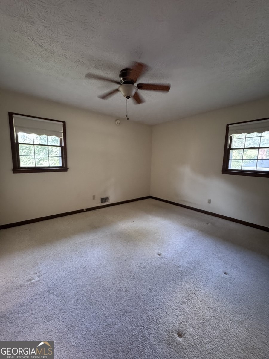 2604 HICKORY VALLEY Drive Snellville - 3