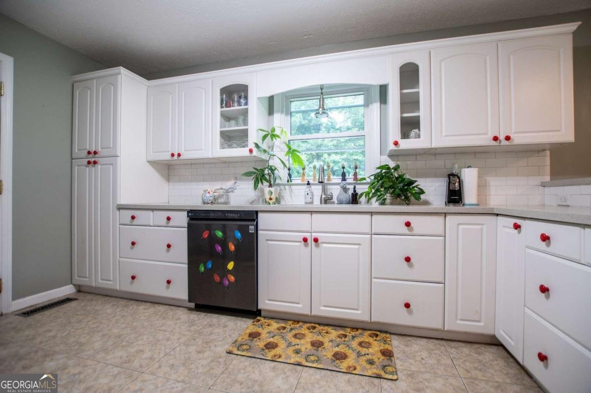 4391 N McKoy Rd Villa Rica - 23