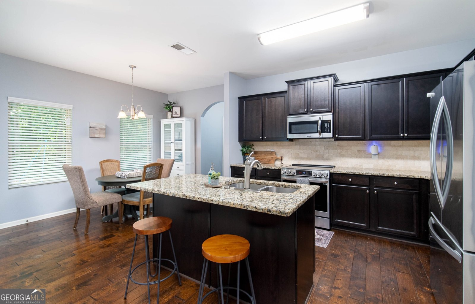 261 Westridge Circle Dallas - 1